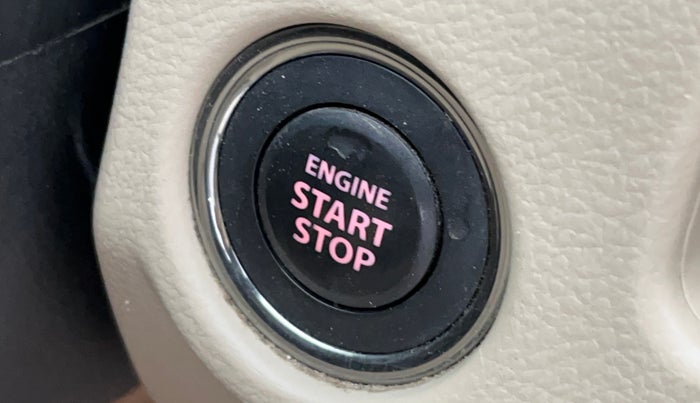 2019 Maruti Ciaz ALPHA 1.5 SHVS PETROL, Petrol, Manual, 64,037 km, Keyless Start/ Stop Button