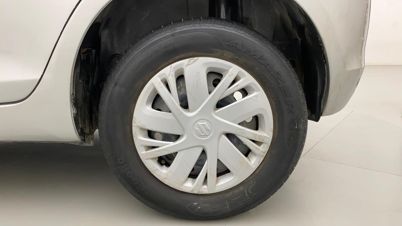 2015 Maruti Swift VXI, Petrol, Manual, 43,286 km, Left Rear Wheel