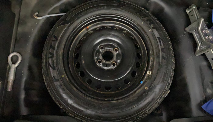 2016 Maruti Baleno DELTA PETROL 1.2, Petrol, Manual, 1,10,885 km, Spare Tyre