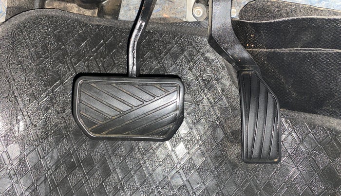 2019 Maruti Vitara Brezza VDI AMT, Diesel, Automatic, 86,421 km, Pedals