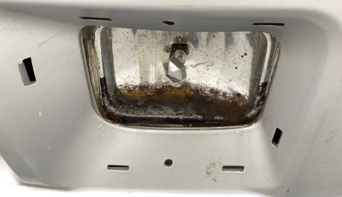 2017 Mahindra TUV300 T4 PLUS, Diesel, Manual, 94,618 km, Left fog light - Not working