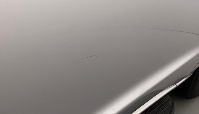 2017 Mahindra TUV300 T4 PLUS, Diesel, Manual, 94,618 km, Driver-side door - Minor scratches