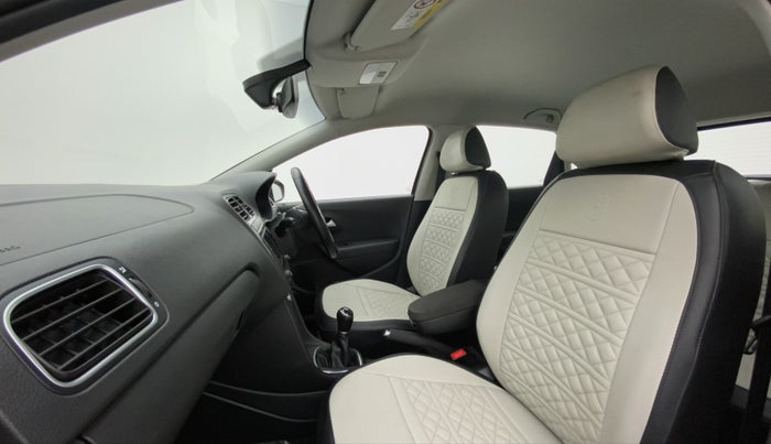 2018 Volkswagen Polo HIGHLINE PLUS 1.0 16 ALLOY, Petrol, Manual, 41,980 km, Right Side Front Door Cabin