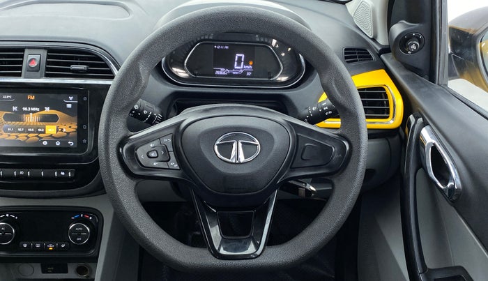 2020 Tata Tiago XZ+ 1.2 Revotron, Petrol, Manual, 27,046 km, Steering Wheel Close Up