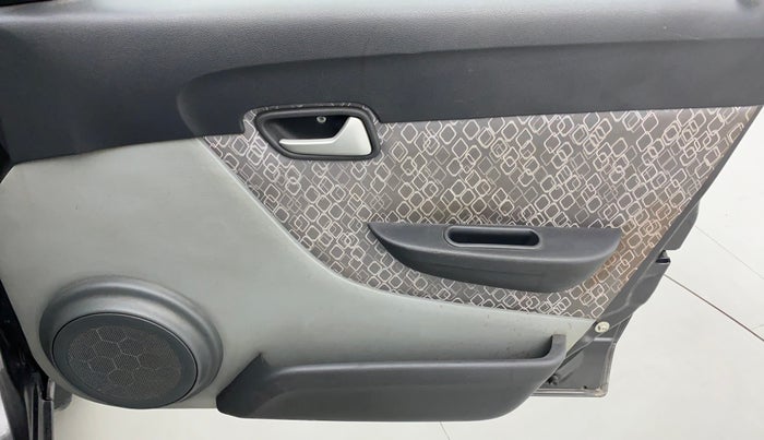 2018 Maruti Alto 800 LXI, Petrol, Manual, 22,243 km, Driver Side Door Panels Control