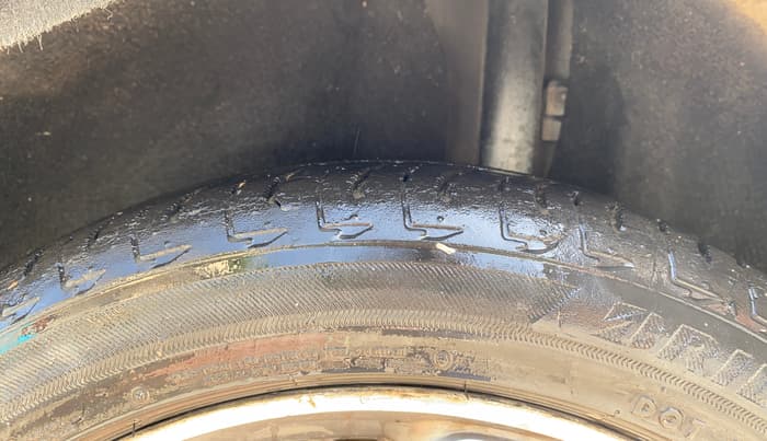 2017 Ford Ecosport TREND+ 1.5L DIESEL, Diesel, Manual, 65,480 km, Left Rear Tyre Tread