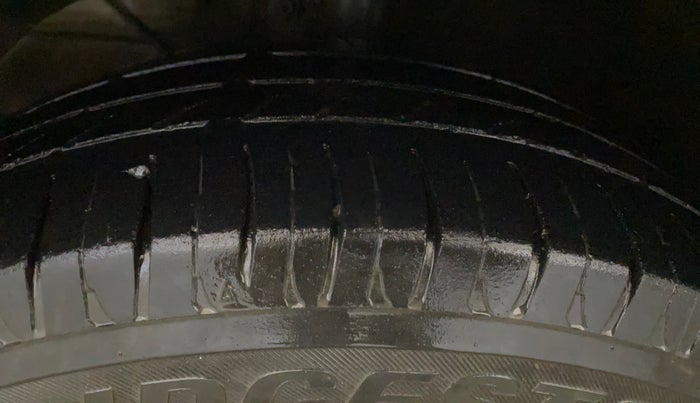 2021 Maruti Dzire ZXI Plus, Petrol, Manual, 61,829 km, Left Front Tyre Tread