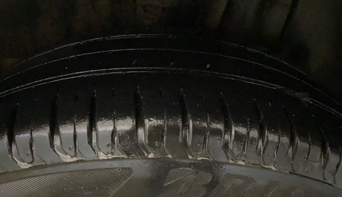 2021 Maruti Dzire ZXI Plus, Petrol, Manual, 61,829 km, Left Rear Tyre Tread