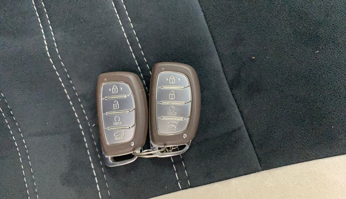 2023 Hyundai Creta SX 1.5 PETROL, Petrol, Manual, 26,185 km, Key Close Up