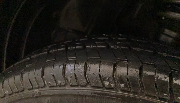 2020 Maruti New Wagon-R LXI (O) 1.0, Petrol, Manual, 57,495 km, Left Front Tyre Tread