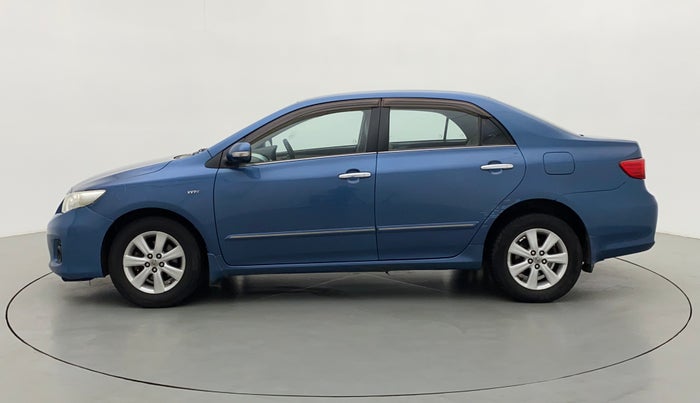 2011 Toyota Corolla Altis G PETROL, CNG, Manual, 1,17,369 km, Left Side