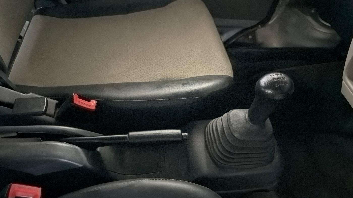2016 Maruti Eeco 5 STR WITH A/C+HTR CNG, CNG, Manual, 47,578 km, Gear Lever