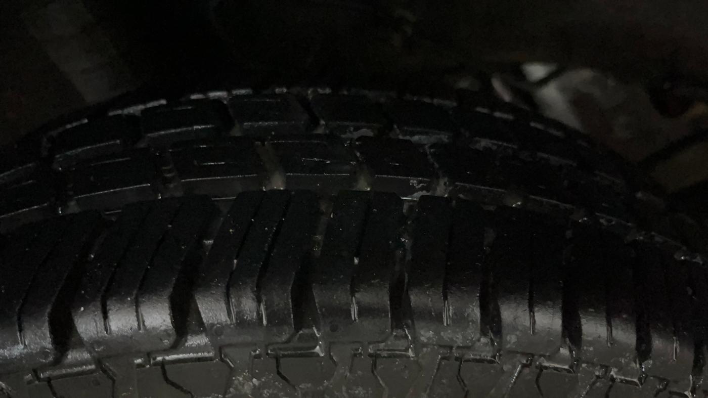 2018 Datsun Go Plus T, Petrol, Manual, 26,297 km, Right Rear Tyre Tread
