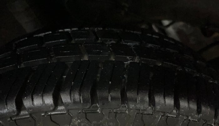 2018 Datsun Go Plus T, Petrol, Manual, 26,297 km, Right Rear Tyre Tread