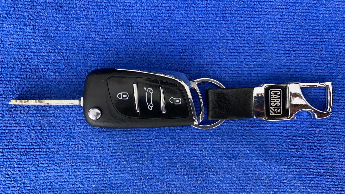 2014 Hyundai i20 MAGNA (O) 1.2, Petrol, Manual, 64,814 km, Key Close Up