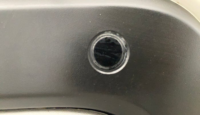 2021 Nissan MAGNITE XV PREMIUM DUAL TONE, Petrol, Manual, 25,867 km, Parking Camera