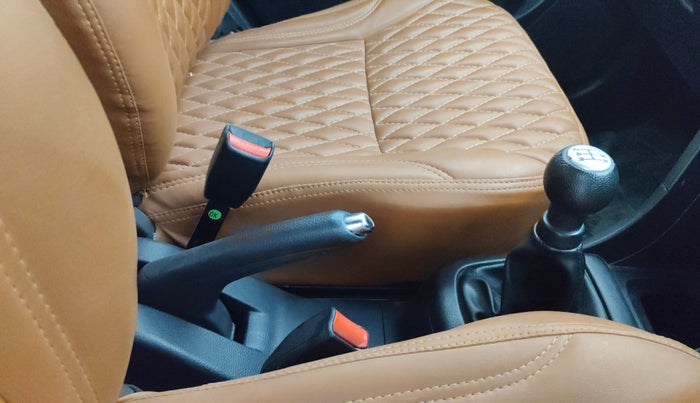 2017 Maruti Swift ZDI, Diesel, Manual, 85,357 km, Gear Lever