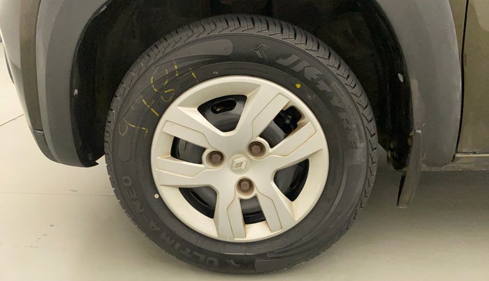 2016 Renault Kwid RXT 0.8, Petrol, Manual, 14,661 km, Left Front Wheel