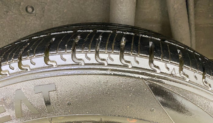 2016 Maruti Celerio VXI AMT, Petrol, Automatic, 49,873 km, Left Rear Tyre Tread