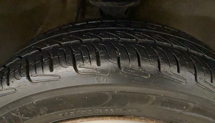 2018 Maruti Alto K10 VXI, Petrol, Manual, 92,114 km, Right Front Tyre Tread