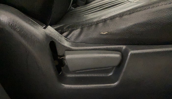 2018 Maruti Alto K10 VXI, Petrol, Manual, 92,114 km, Driver Side Adjustment Panel