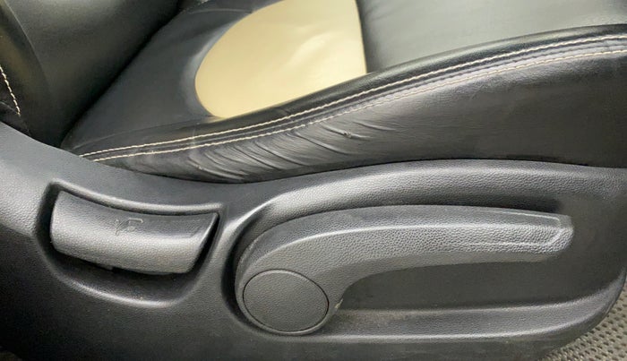 2016 Hyundai Creta SX PLUS AT 1.6 PETROL, Petrol, Automatic, 44,794 km, Driver Side Adjustment Panel