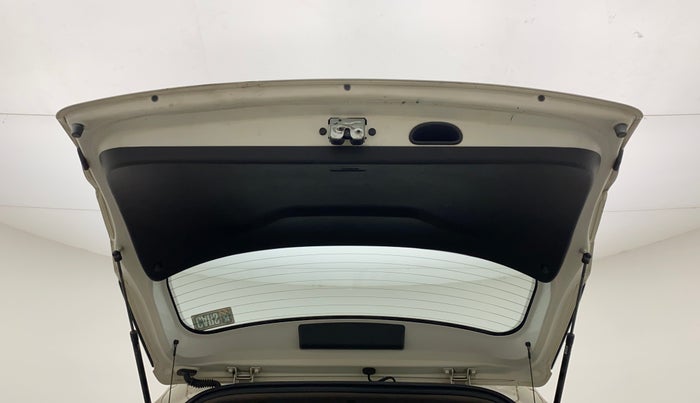 2016 Hyundai Creta SX PLUS AT 1.6 PETROL, Petrol, Automatic, 44,794 km, Boot Door Open