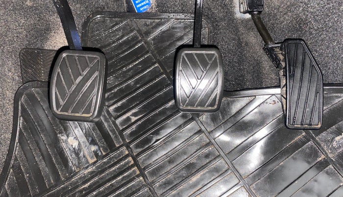 2018 Maruti Baleno DELTA PETROL 1.2, Petrol, Manual, 38,963 km, Pedals