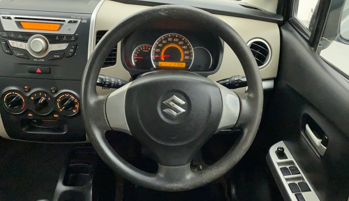 2015 Maruti Wagon R 1.0 VXI, Petrol, Manual, 21,598 km, Steering Wheel Close Up