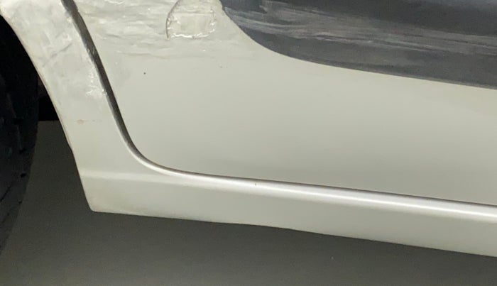 2015 Maruti Wagon R 1.0 VXI, Petrol, Manual, 21,598 km, Right running board - Slightly dented