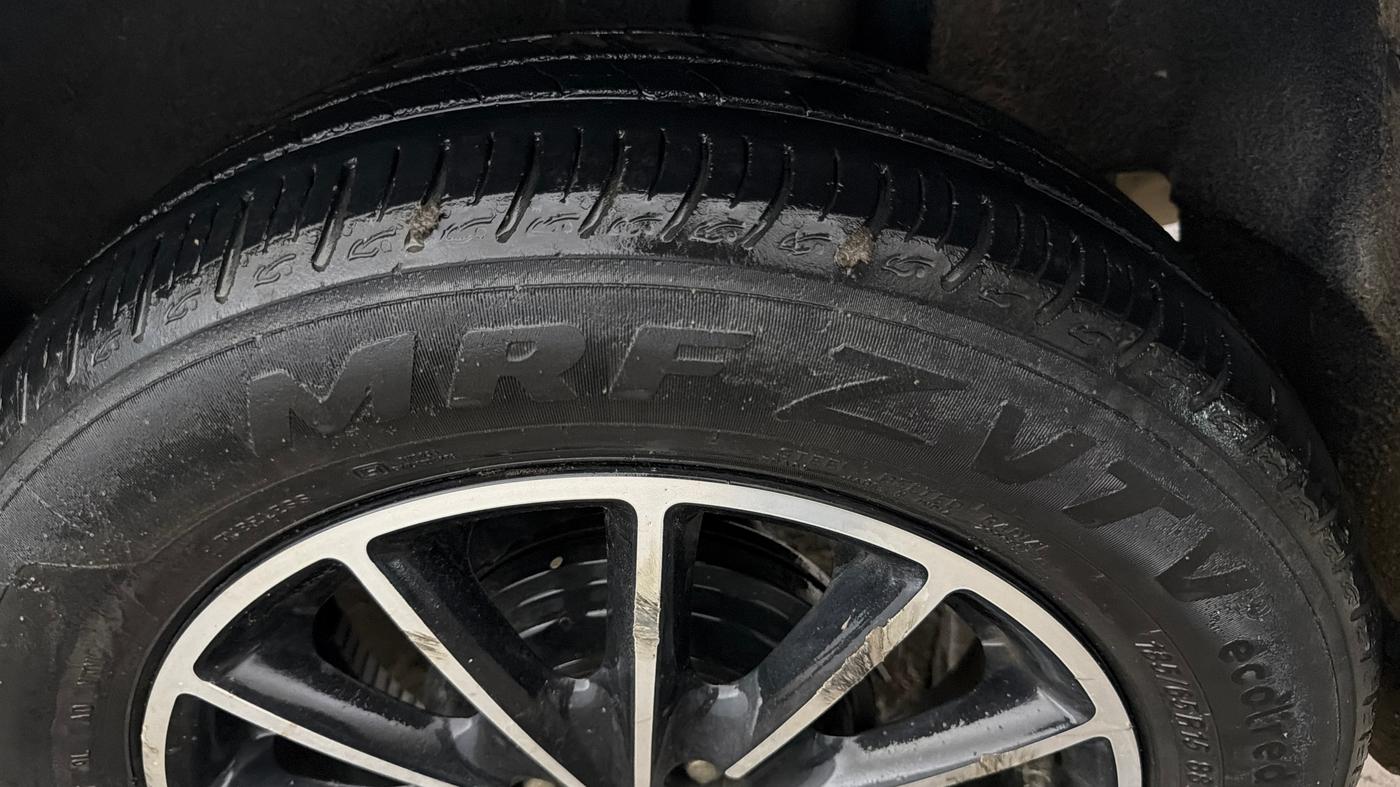 2021 Maruti Baleno DELTA PETROL 1.2, Petrol, Manual, 90,003 km, Left Rear Tyre Tread