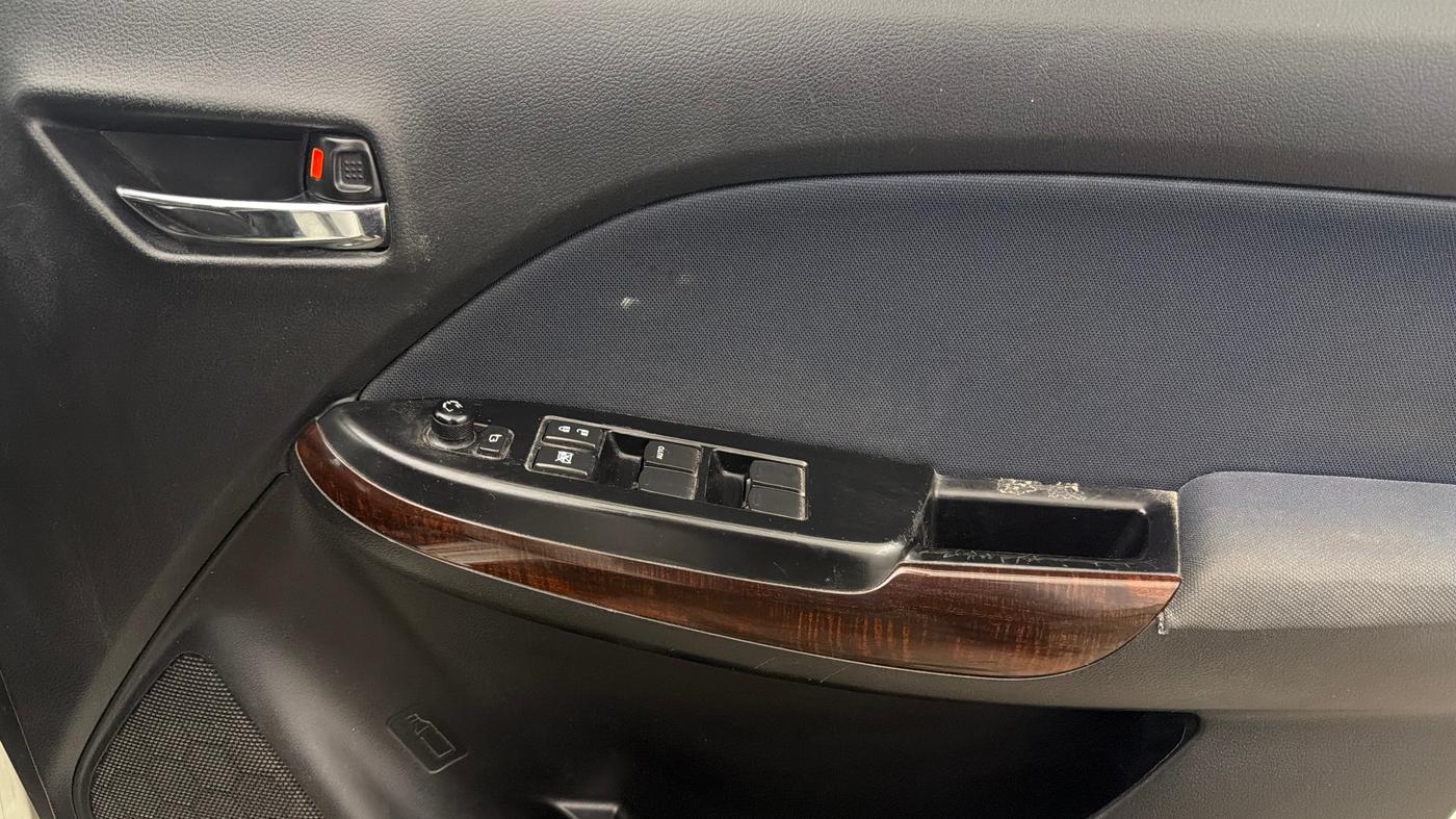 2021 Maruti Baleno DELTA PETROL 1.2, Petrol, Manual, 90,003 km, Driver Side Door Panels Control