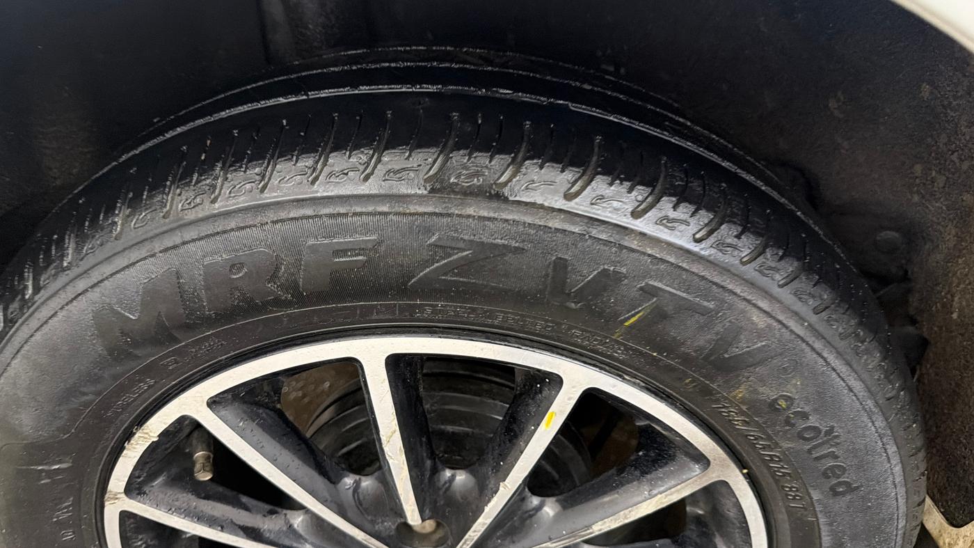 2021 Maruti Baleno DELTA PETROL 1.2, Petrol, Manual, 90,003 km, Right Rear Tyre Tread