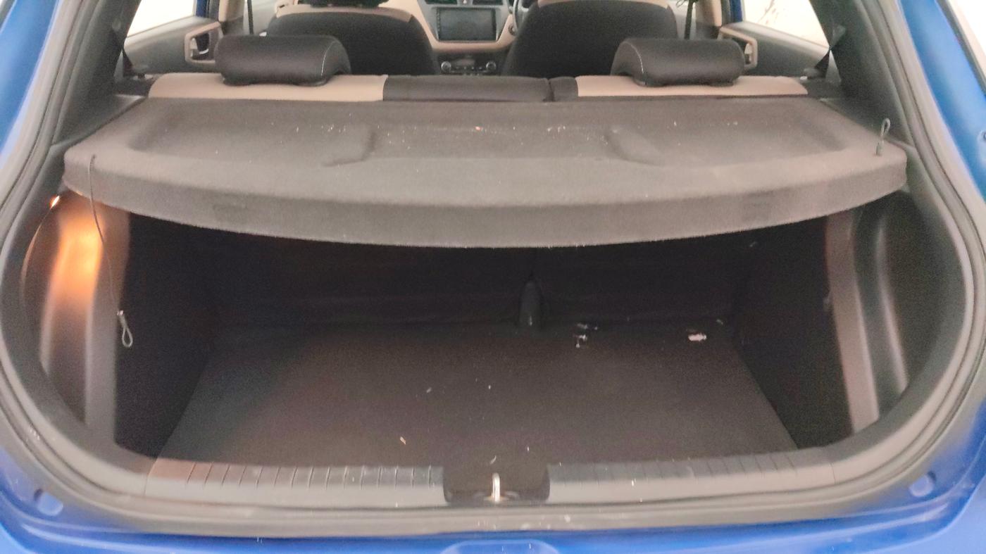 2016 Hyundai Elite i20 ASTA 1.2, Petrol, Manual, 44,636 km, Boot Inside