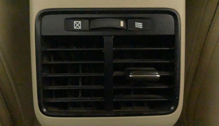 2015 Maruti Ciaz VXI, Petrol, Manual, 85,560 km, Rear AC Vents