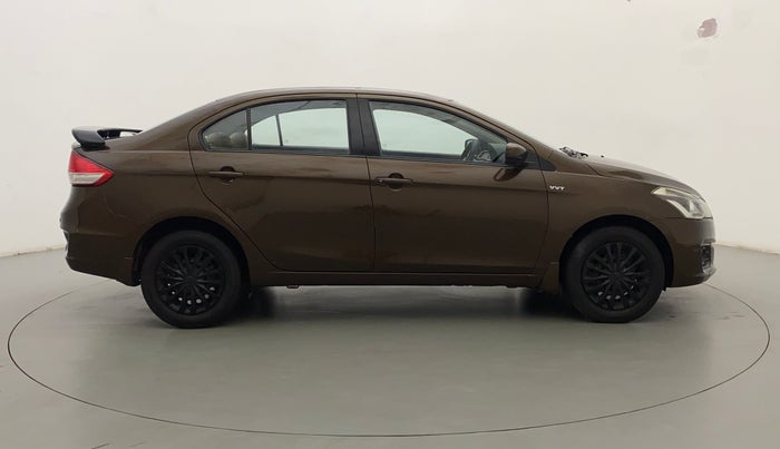 2015 Maruti Ciaz VXI, Petrol, Manual, 85,560 km, Right Side