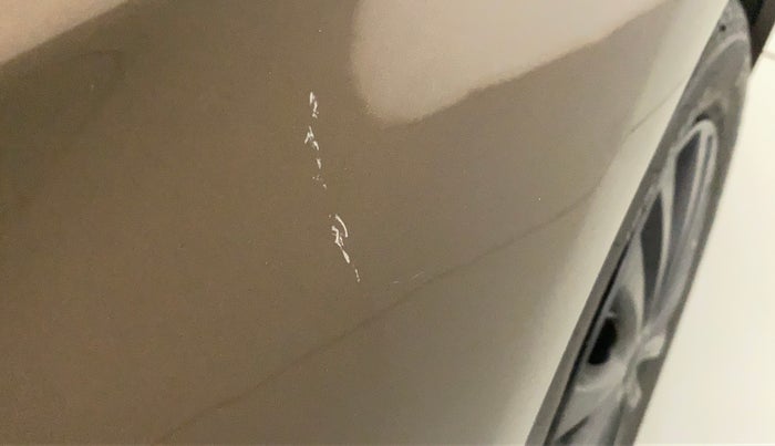 2015 Maruti Ciaz VXI, Petrol, Manual, 85,560 km, Right fender - Minor scratches