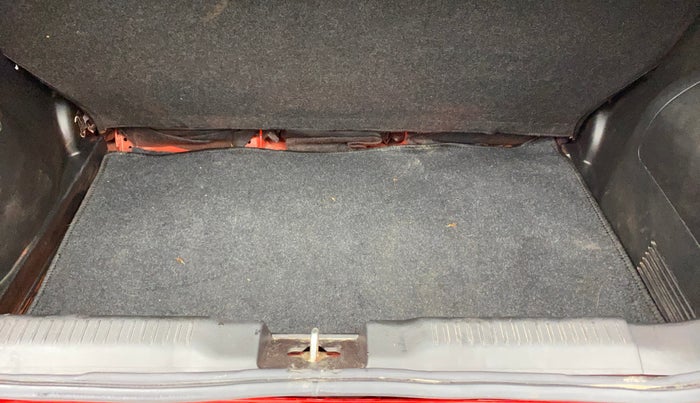 2021 Maruti Swift VXI AMT, Petrol, Automatic, 27,463 km, Boot Inside