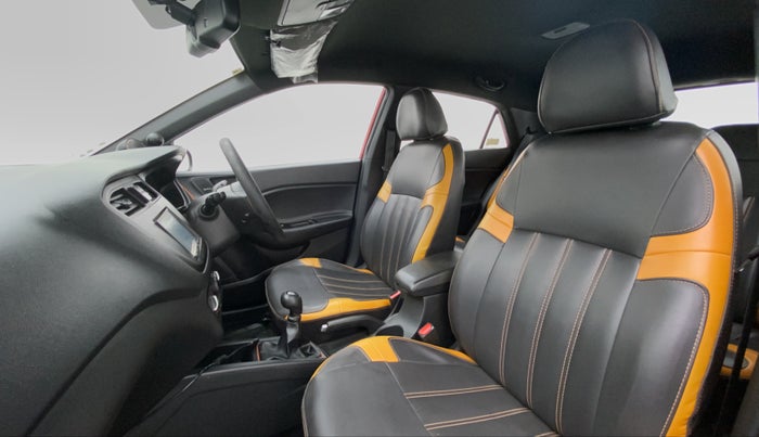 2015 Hyundai i20 Active 1.2 S, Petrol, Manual, 35,483 km, Right Side Front Door Cabin View