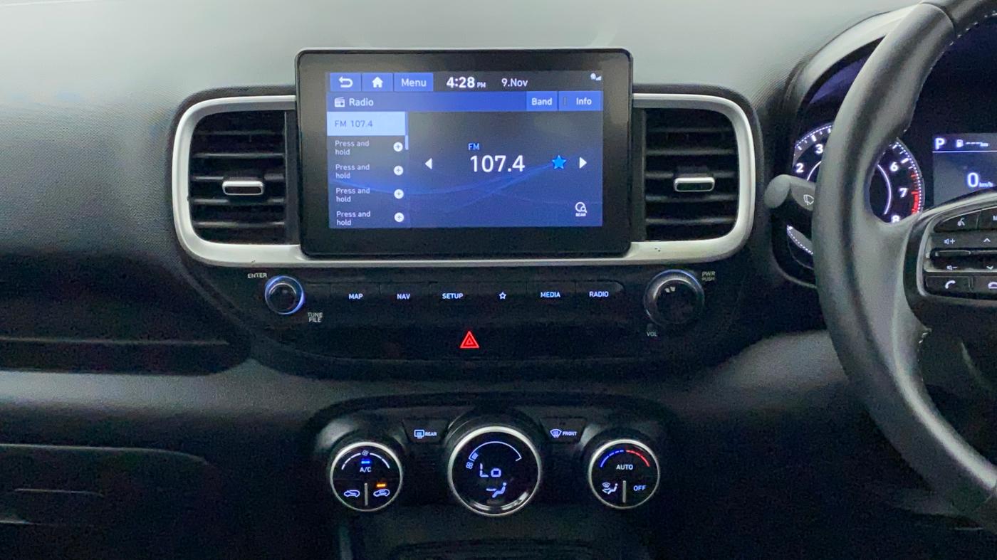 2020 Hyundai VENUE SX PLUS 1.0 TURBO DCT, Petrol, Automatic, 38,475 km, Air Conditioner