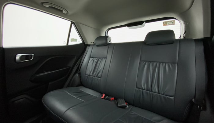 2020 Hyundai VENUE SX PLUS 1.0 TURBO DCT, Petrol, Automatic, 38,475 km, Right Side Rear Door Cabin