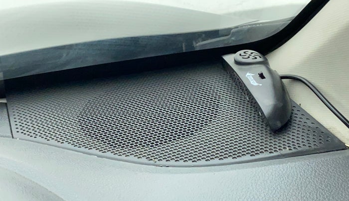 2016 Renault Kwid RXT 0.8 (O), Petrol, Manual, 53,219 km, Speaker