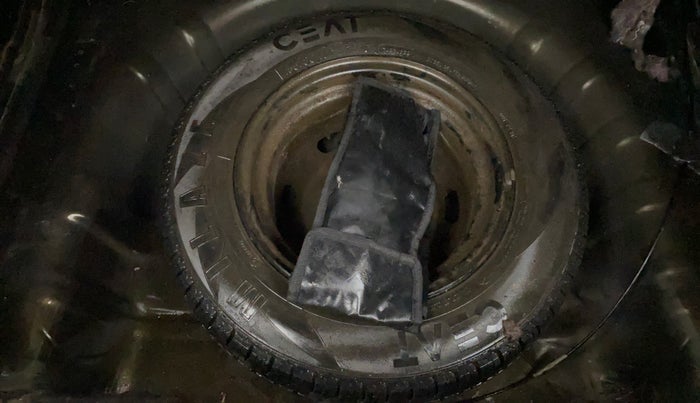 2016 Renault Kwid RXT 0.8 (O), Petrol, Manual, 53,219 km, Spare Tyre