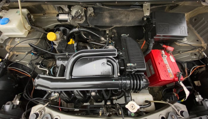 2016 Renault Kwid RXT 0.8 (O), Petrol, Manual, 53,219 km, Open Bonet