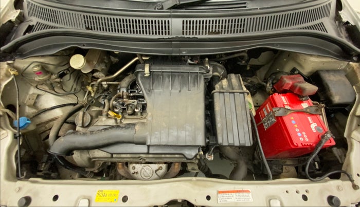2011 Maruti Swift VXI, Petrol, Manual, 47,946 km, Open Bonet