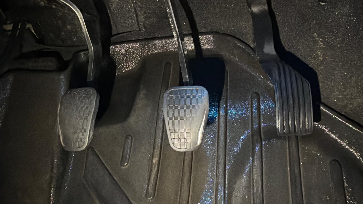 2021 Tata ALTROZ XT PETROL, Petrol, Manual, 92,863 km, Pedals