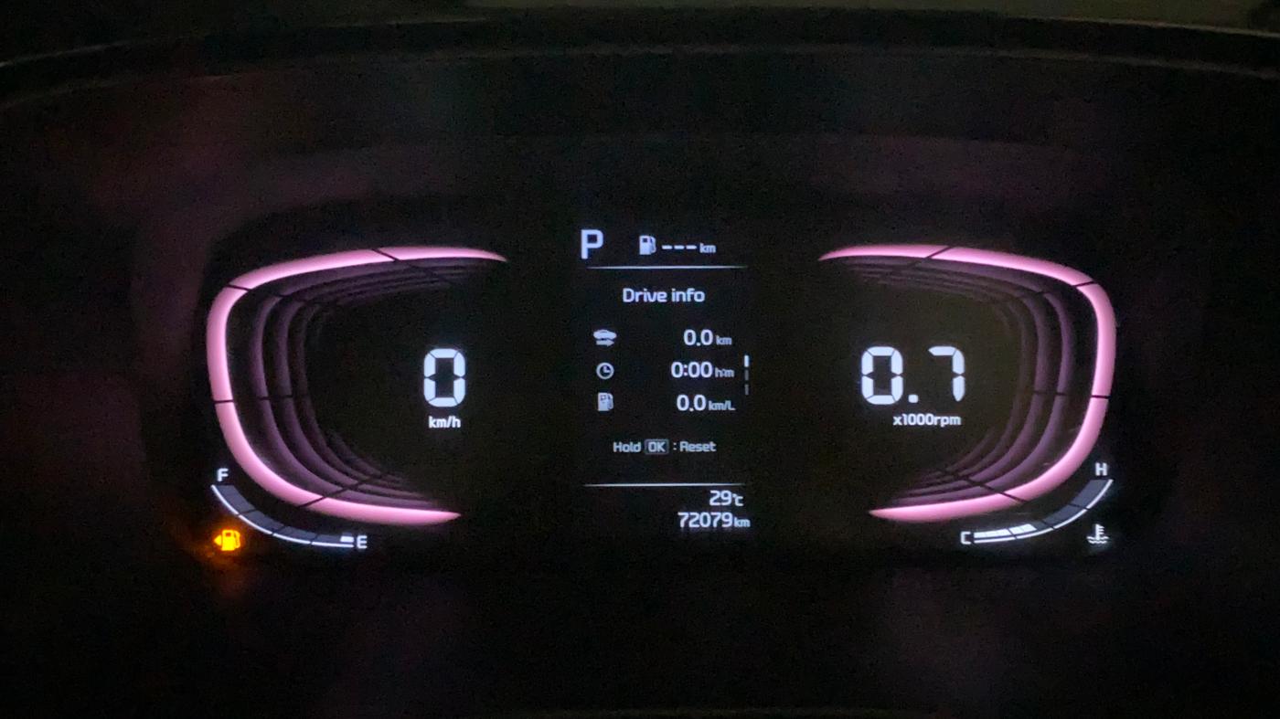 2022 KIA CARENS LUXURY PLUS 1.5 DIESEL AT 6 STR, Diesel, Automatic, 74,209 km, Odometer Image