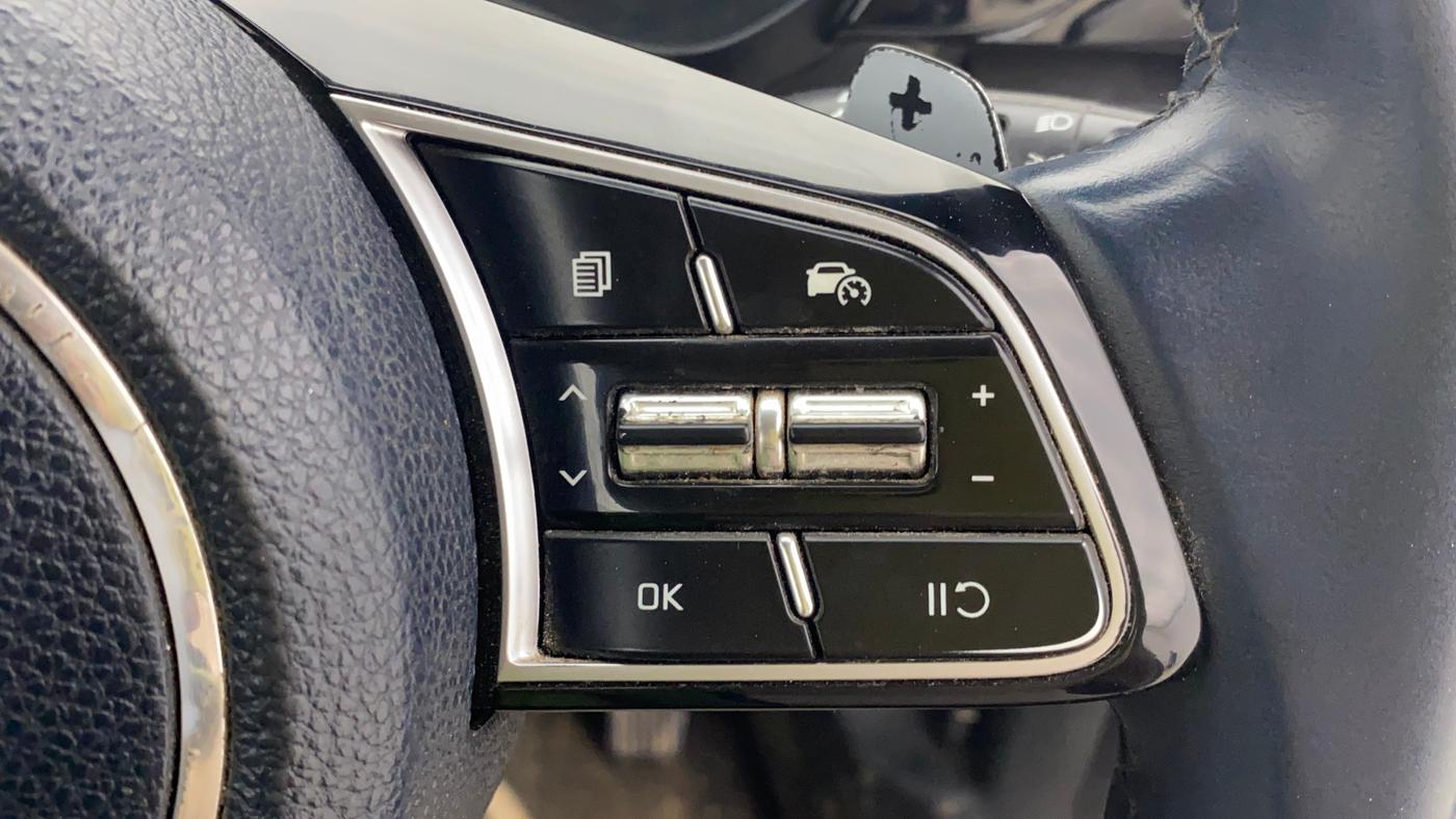 2022 KIA CARENS LUXURY PLUS 1.5 DIESEL AT 6 STR, Diesel, Automatic, 74,209 km, Adaptive Cruise Control