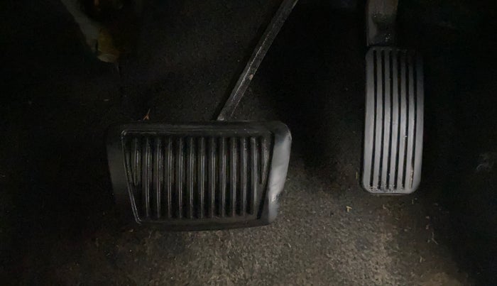 2022 KIA CARENS LUXURY PLUS 1.5 DIESEL AT 6 STR, Diesel, Automatic, 72,078 km, Pedals