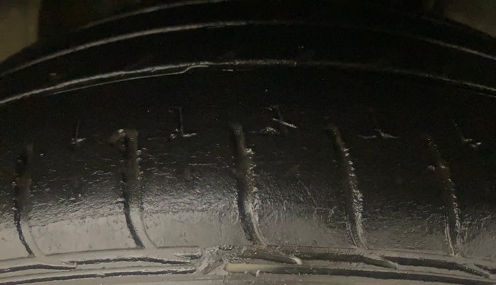 2020 Tata TIGOR XZA PLUS PETROL, Petrol, Automatic, 24,834 km, Right Front Tyre Tread